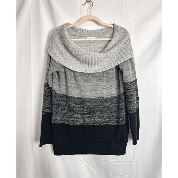 New York & Company Sweater - Picture 4 of 9